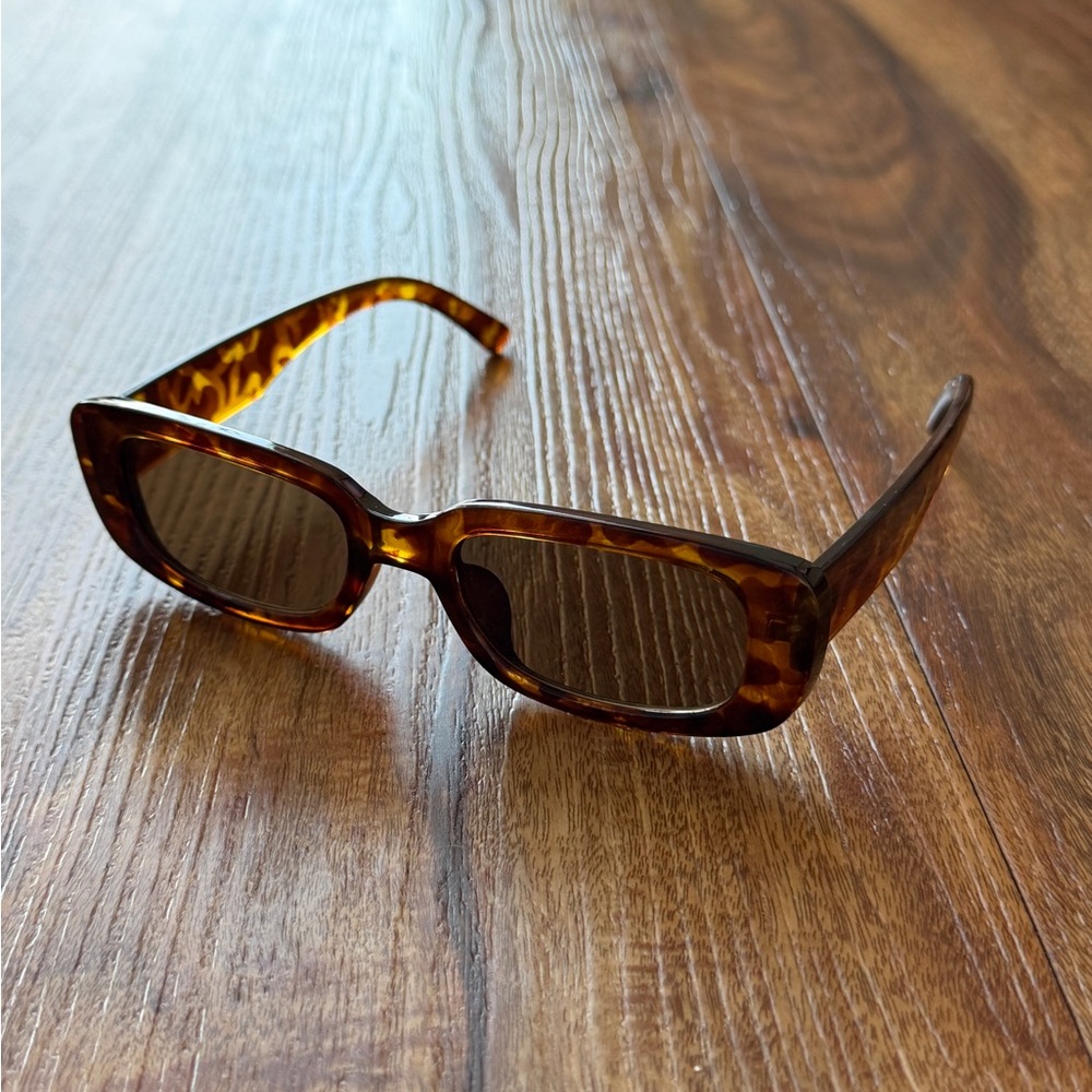 Tortoise Shell Sunglasses